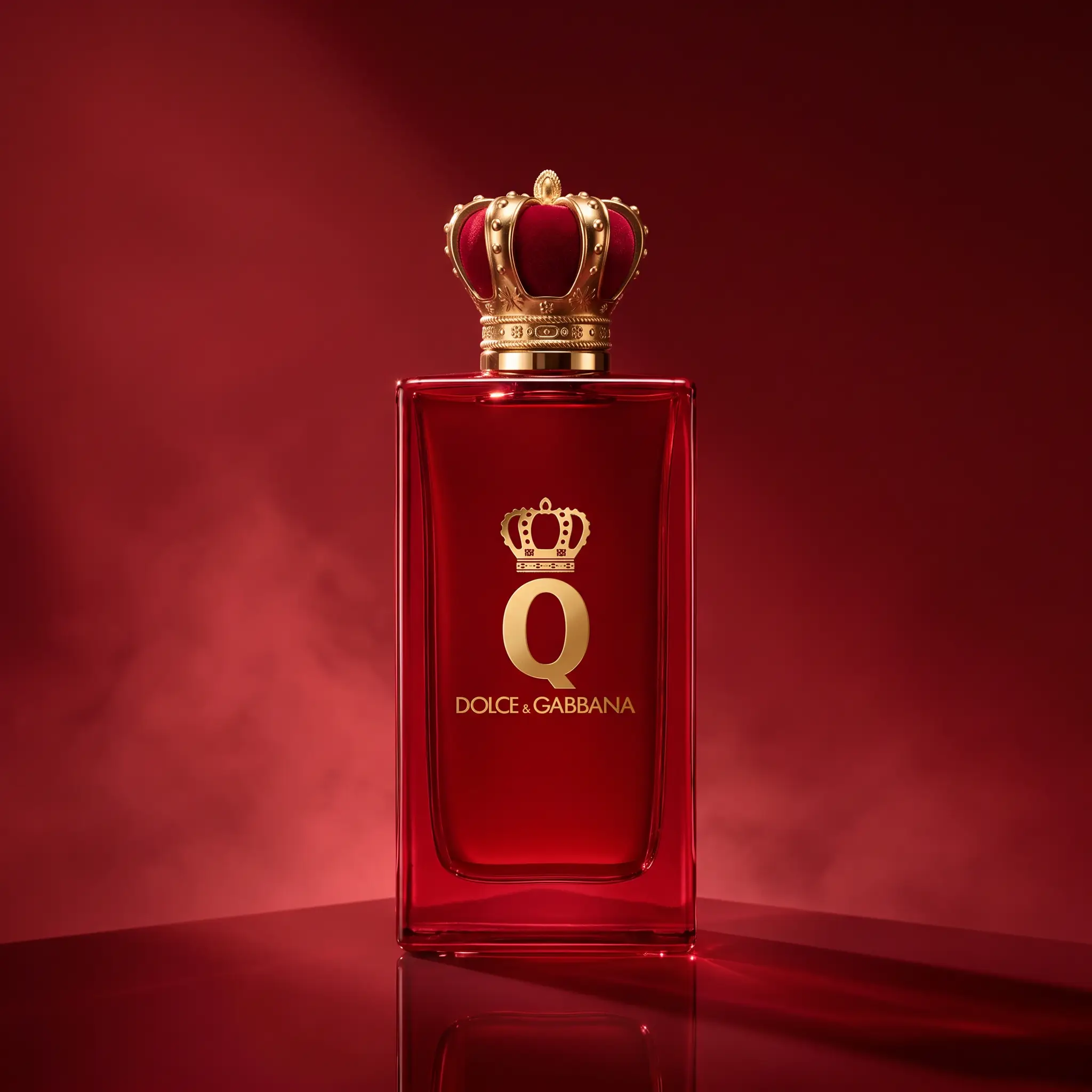Dolce & Gabbana Q Parfum - styled
