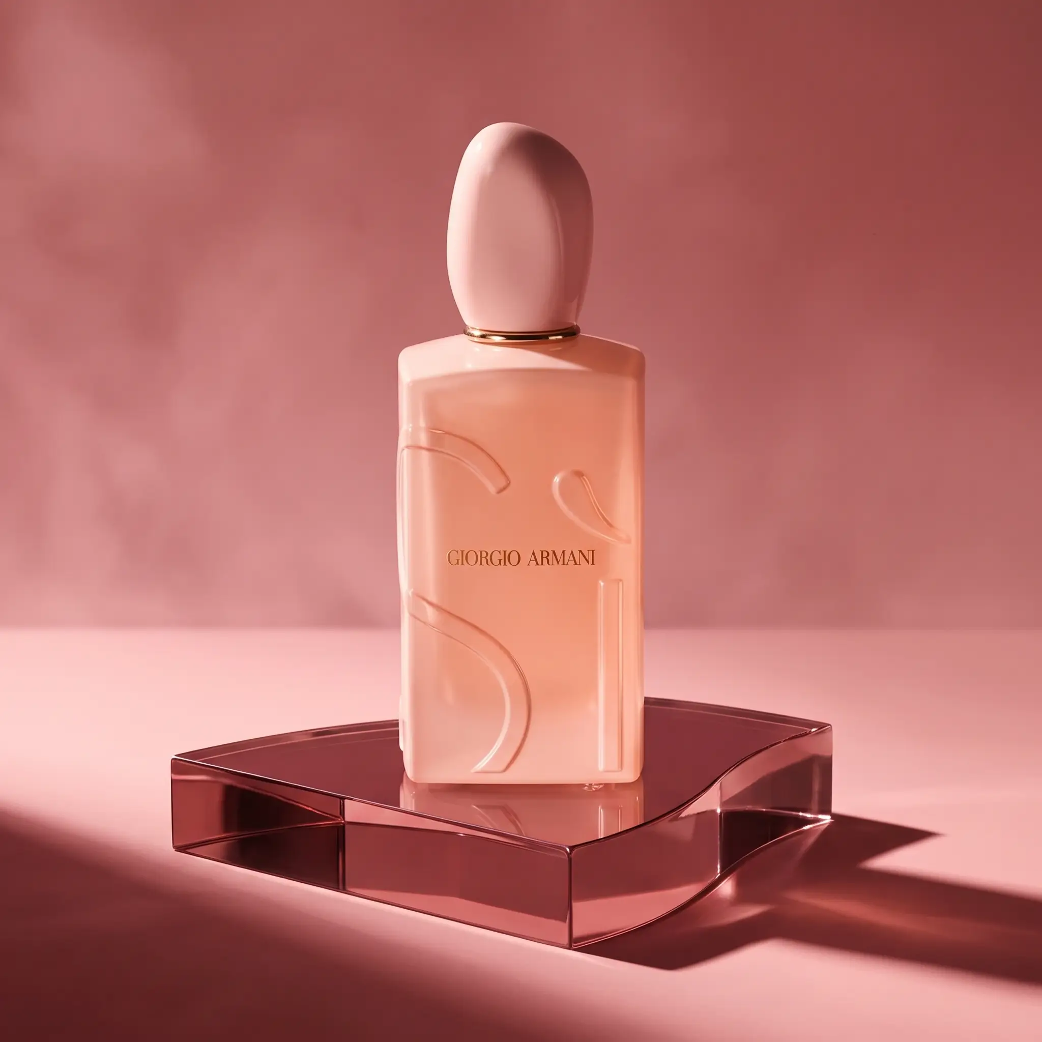Giorgio Armani Sì Nude Bloom Eau de Parfum - styled