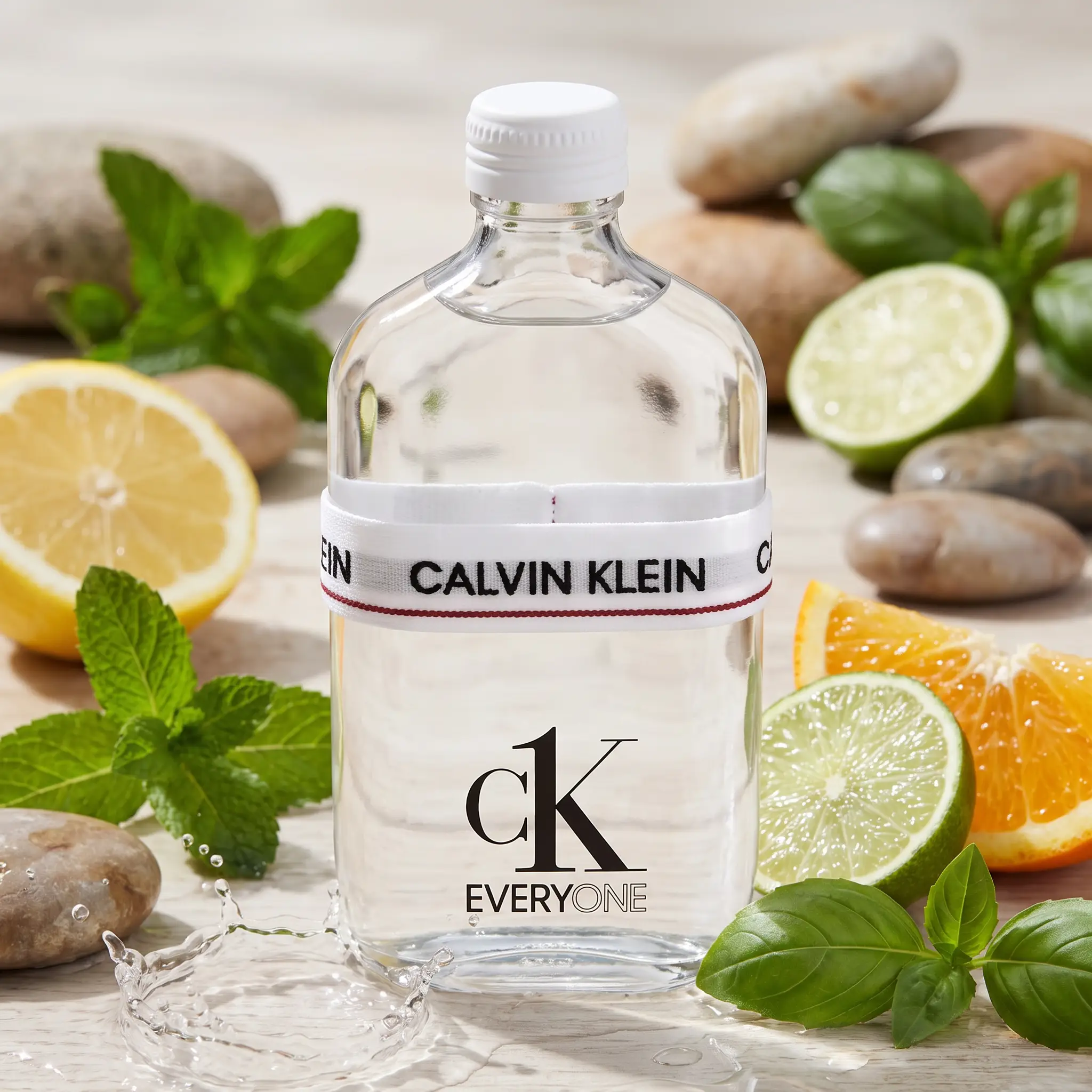 Calvin Klein CK Everyone Eau de Toilette - styled