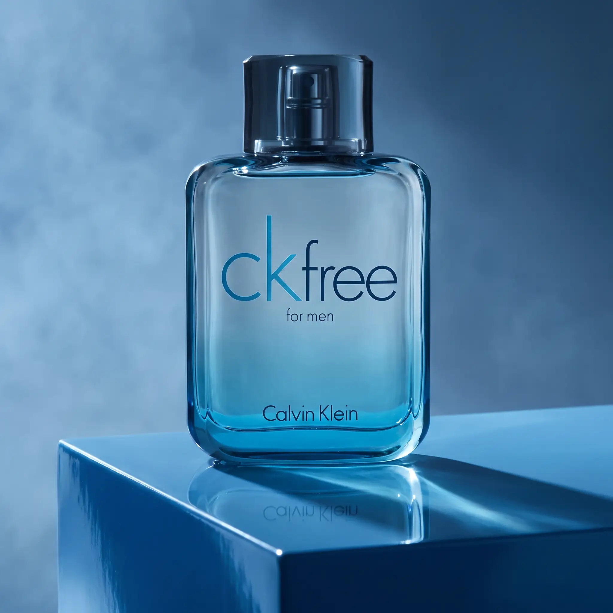 Calvin Klein CK Free Eau de Toilette - styled