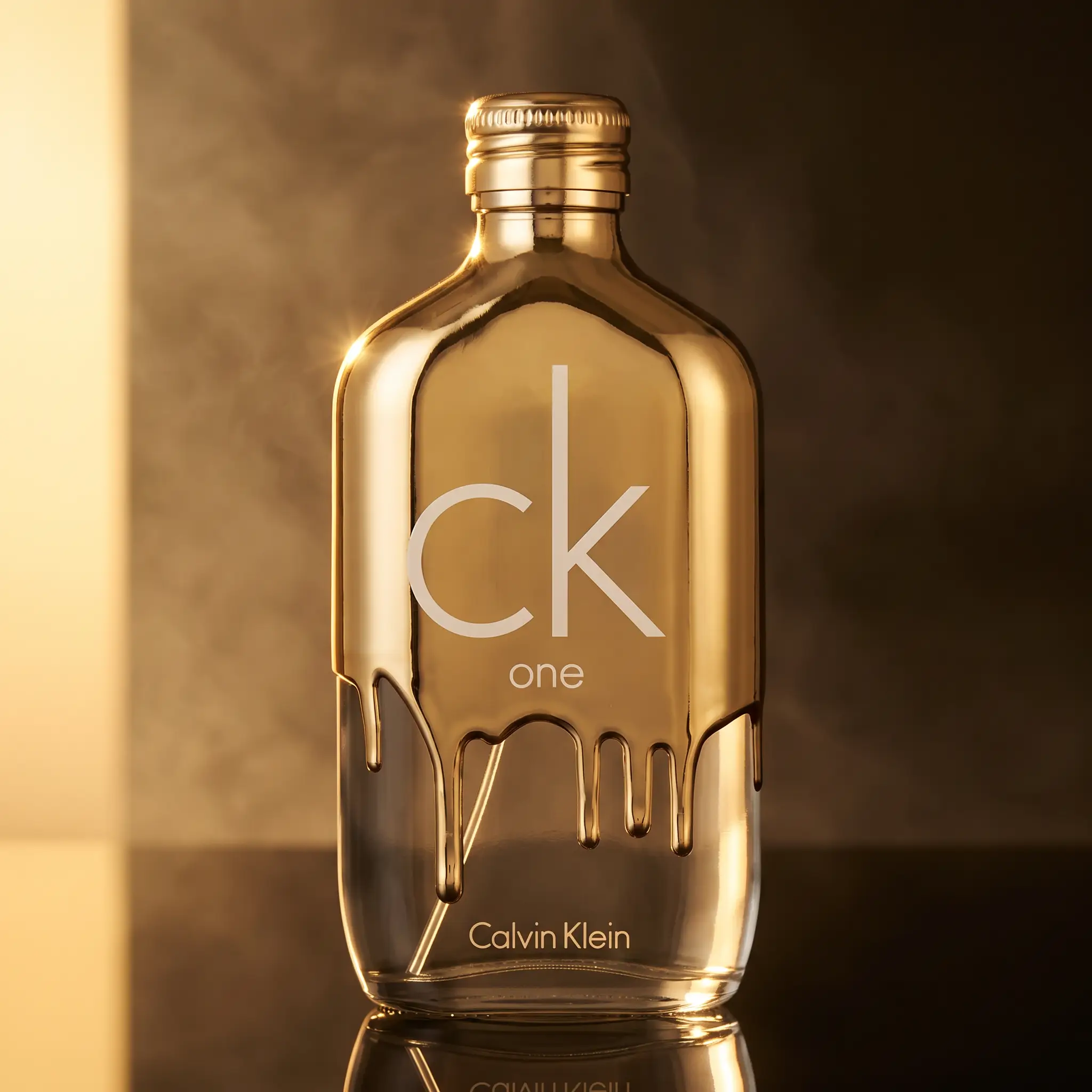 Calvin Klein CK One Gold Eau de Toilette - styled