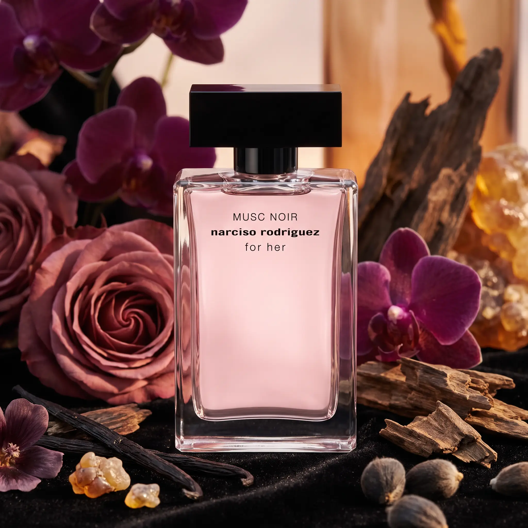 Narciso Rodriguez Musc Noir For Her Eau de Parfum - styled