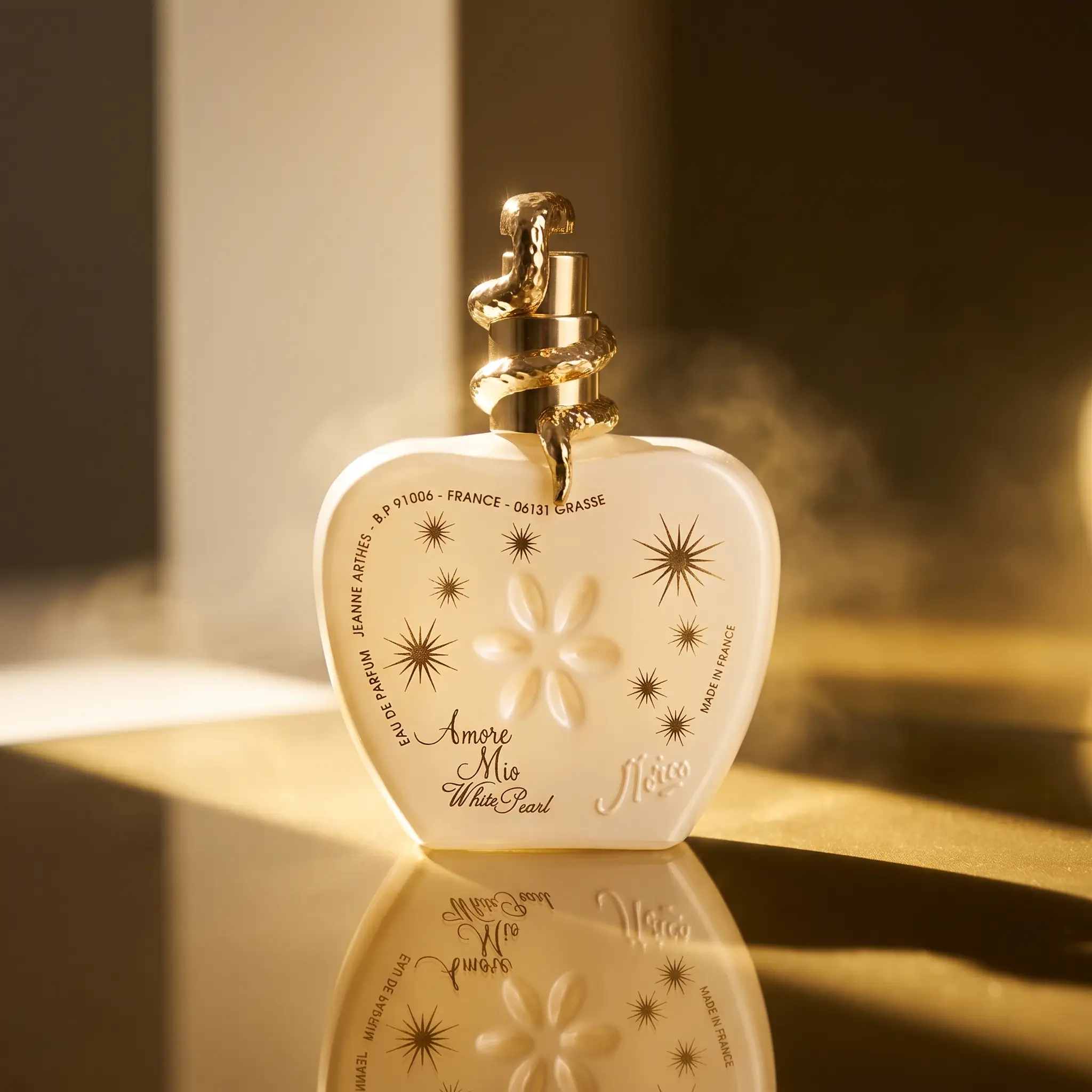 Jeanne Arthes Amore Mio White Pearl Eau de Parfum - styled