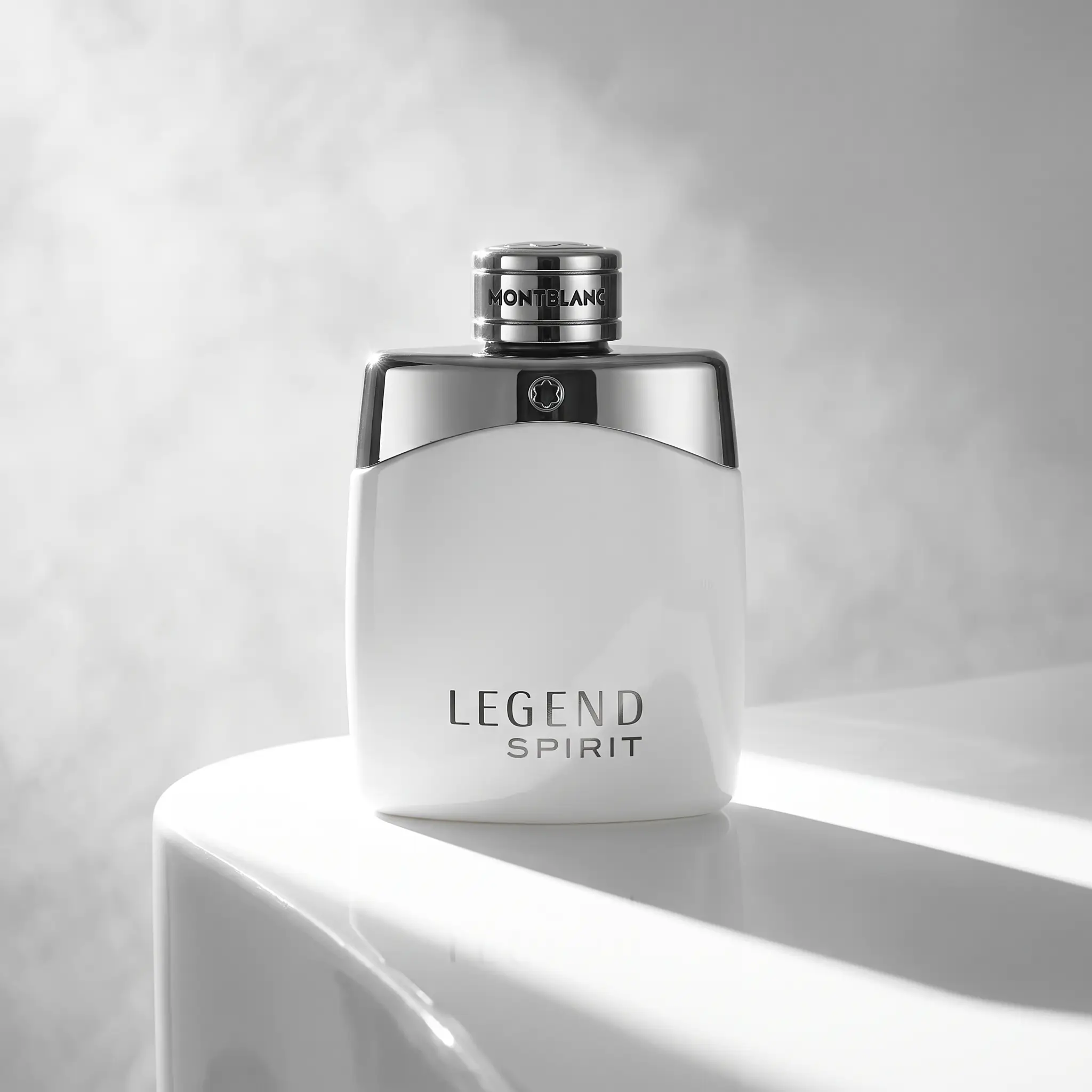 Mont Blanc Legend Spirit Eau de Toilette - styled