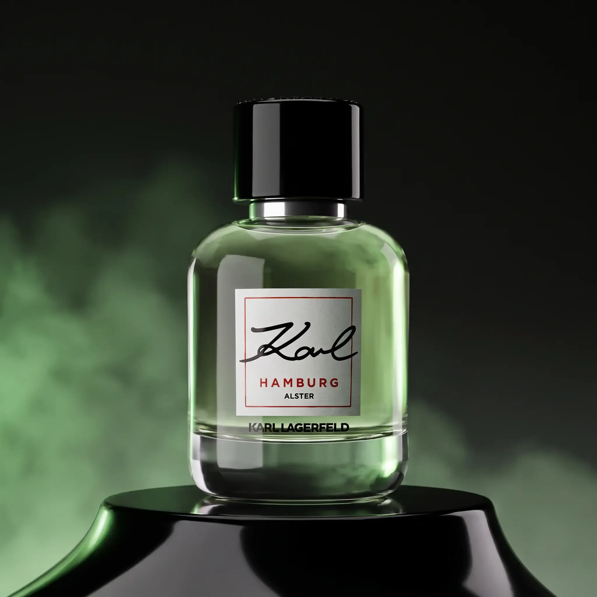 Karl Lagerfeld Karl Hamburg Alster Eau de Toilette - styled
