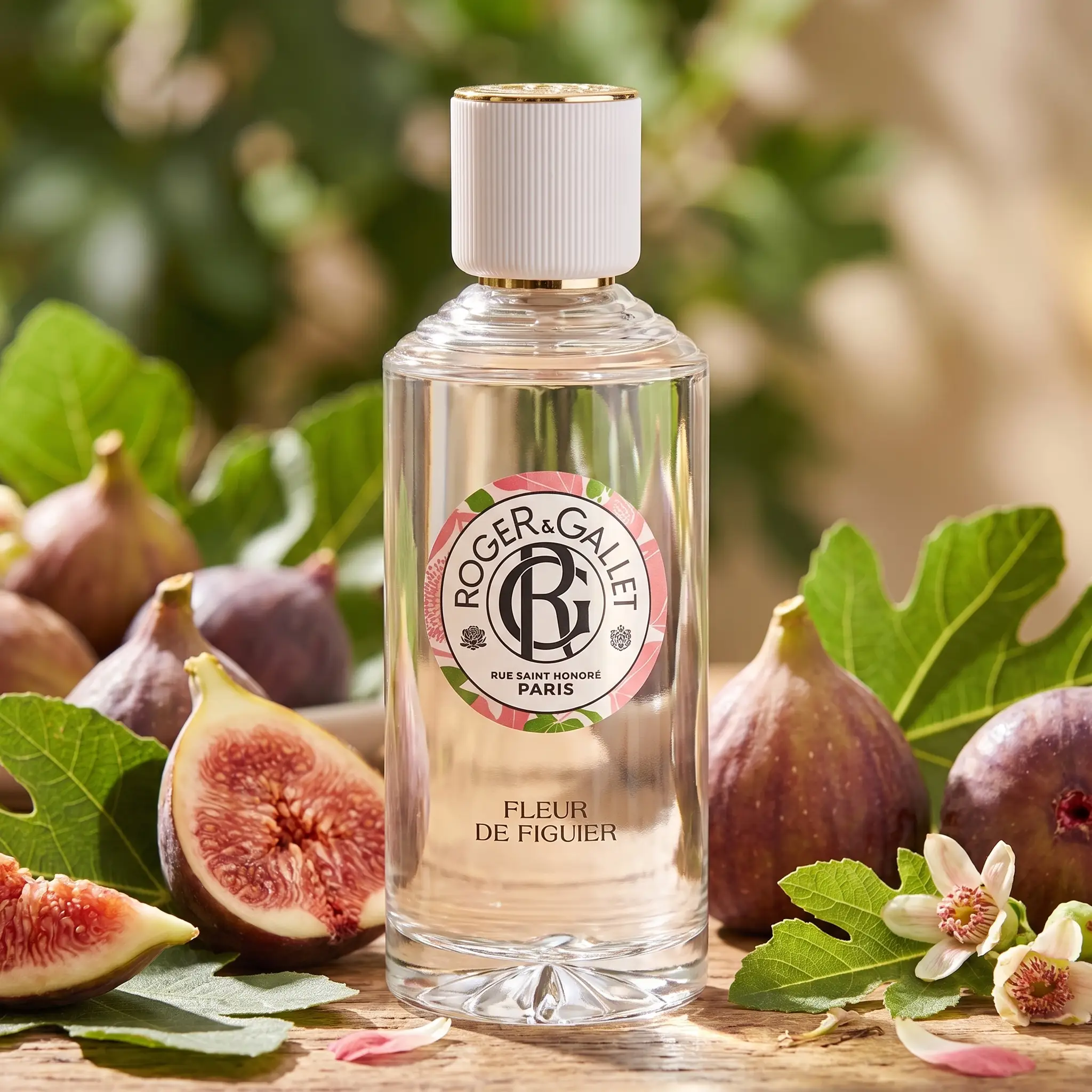 Roger & Gallet Fleur de Figuier Wellbeing Fragrant Water - styled