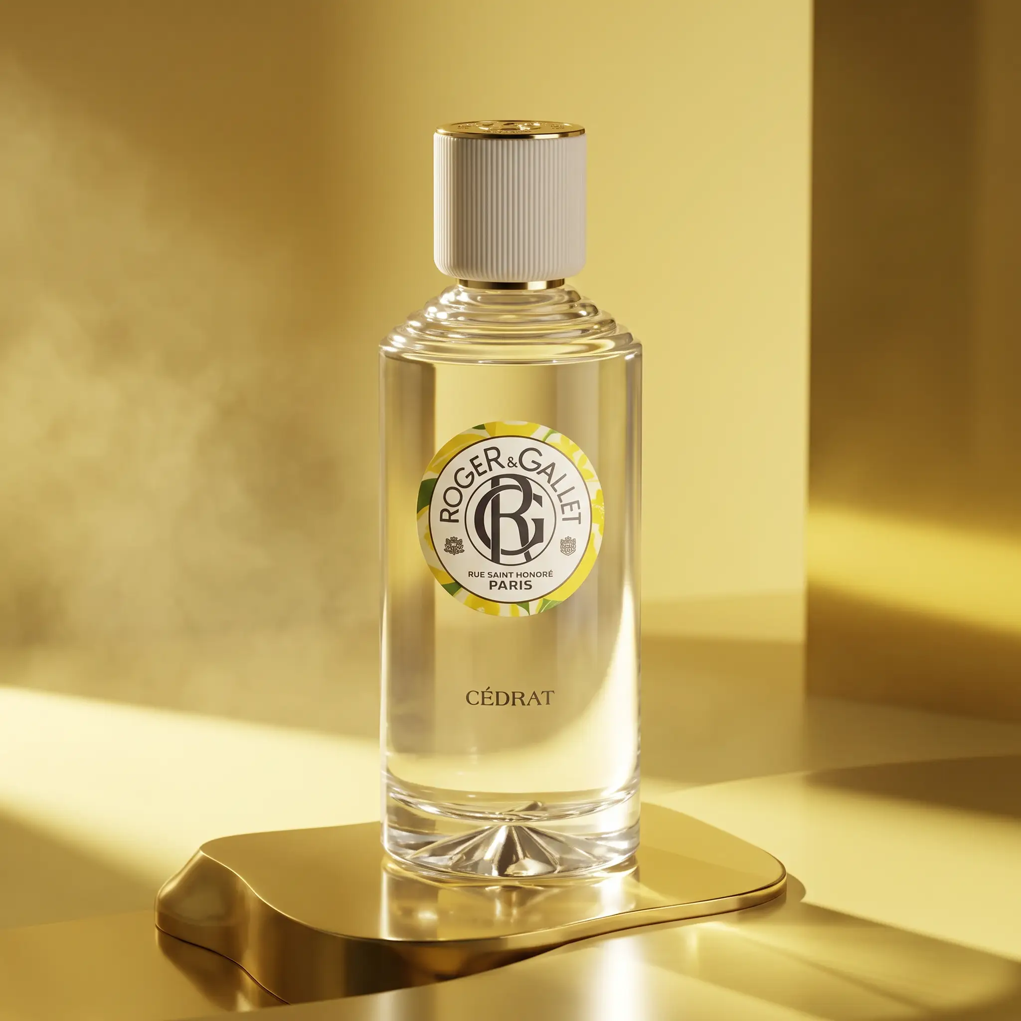 Roger & Gallet Cedrat Eau de Toilette - styled